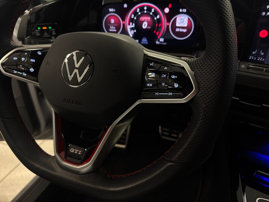 VOLKSWAGEN Golf 2.0 TSI DSG GTI - 15