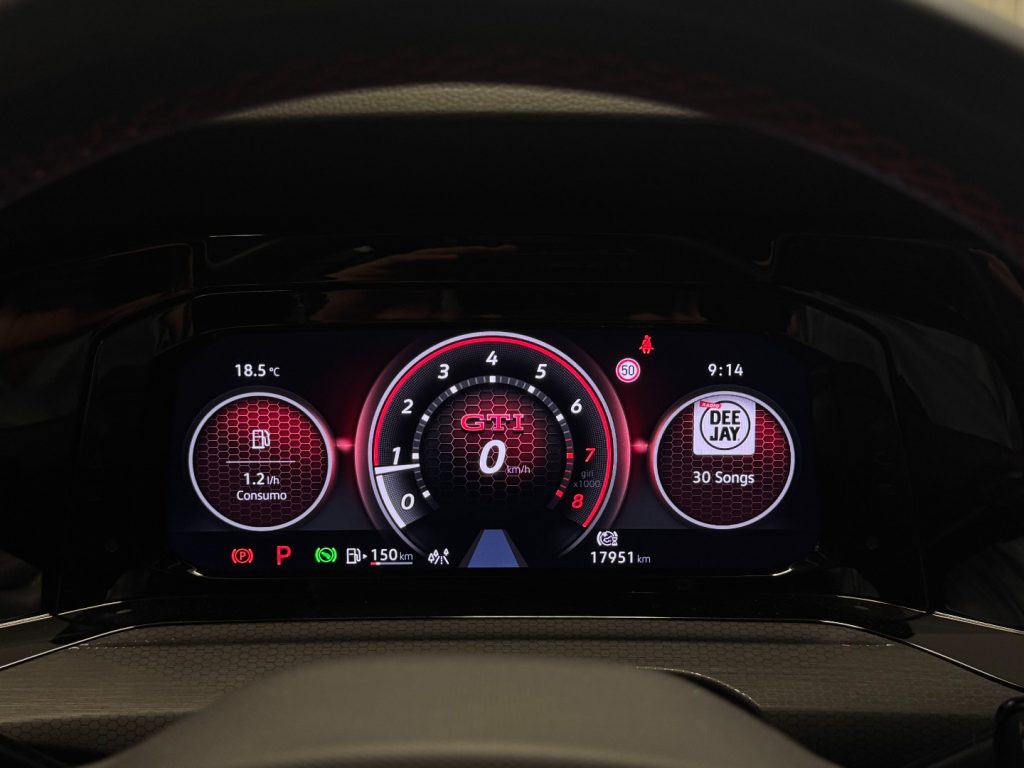 VOLKSWAGEN Golf 2.0 TSI DSG GTI - 22