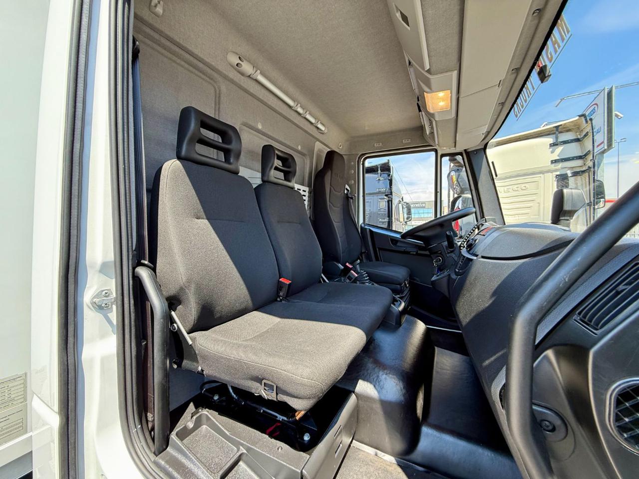 IVECO EUROCARGO 160-280P - 10