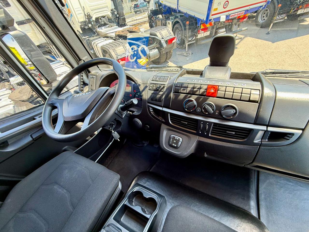 IVECO EUROCARGO 160-280P - 11