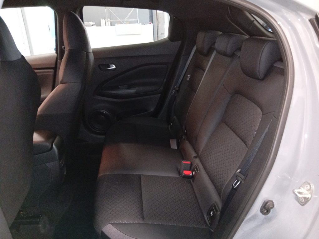 NISSAN Juke Juke 1.0 N-Connecta 114cv IVA ESPOSTA - 10