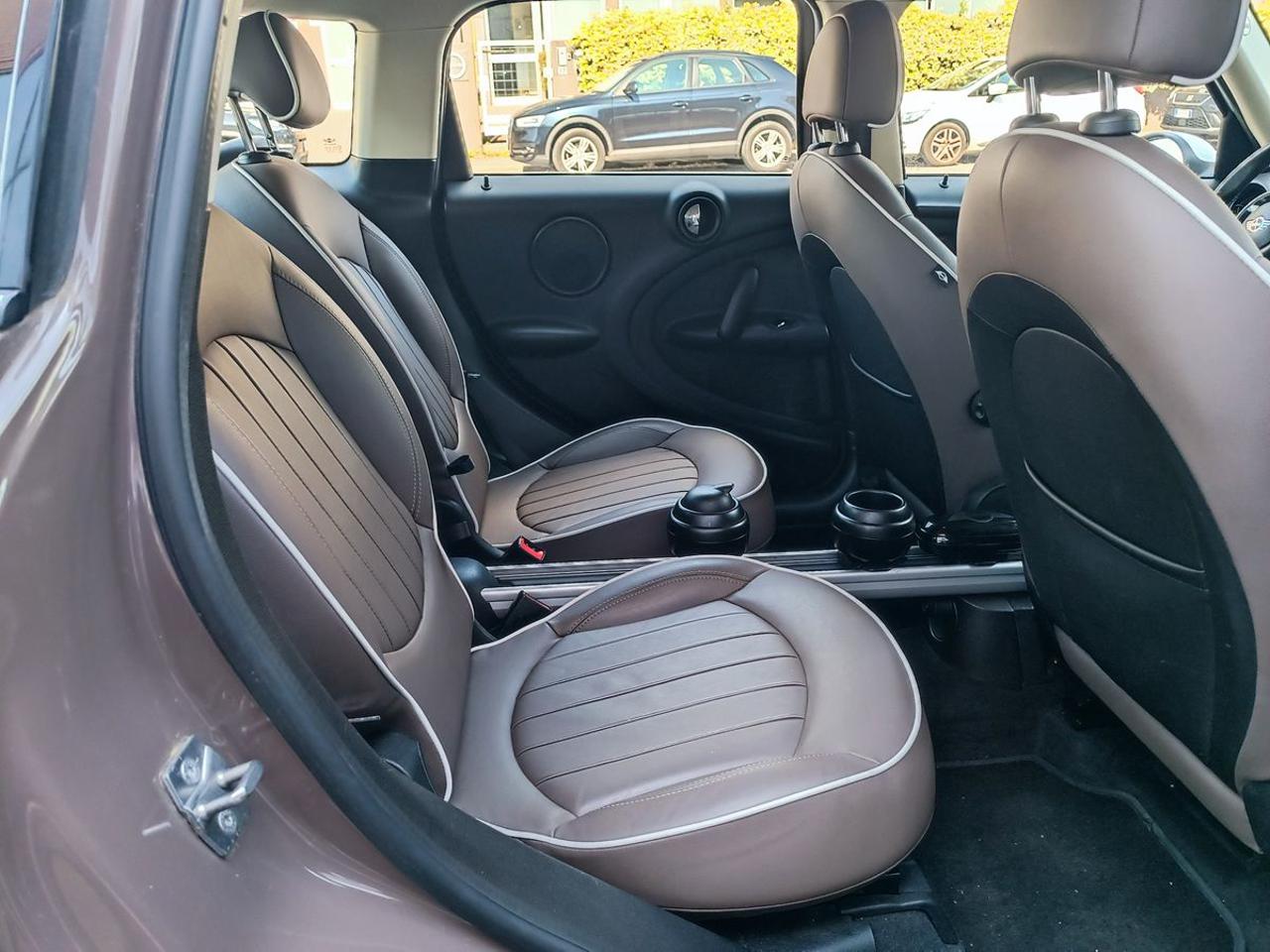 MINI Countryman Mini Cooper D Countryman ALL4 4 posti - 9