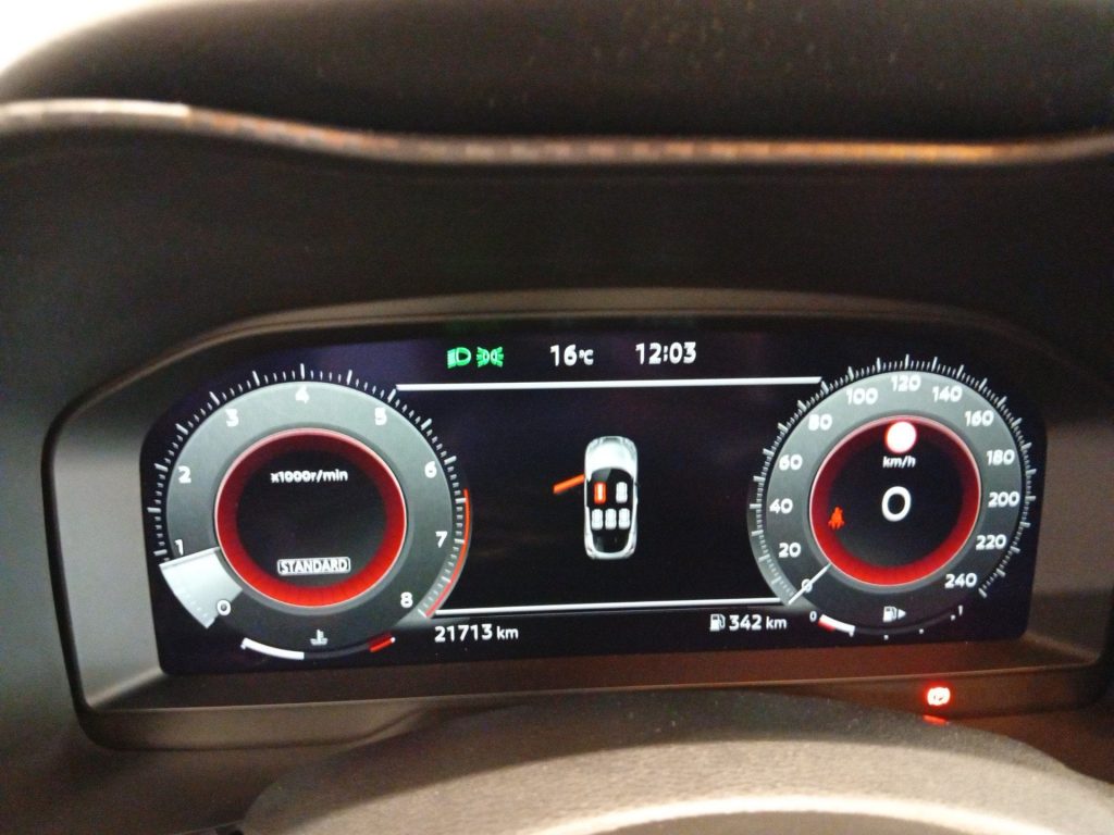 NISSAN Juke Juke 1.0  N-Connecta 114cv IVA ESPOSTA - 12