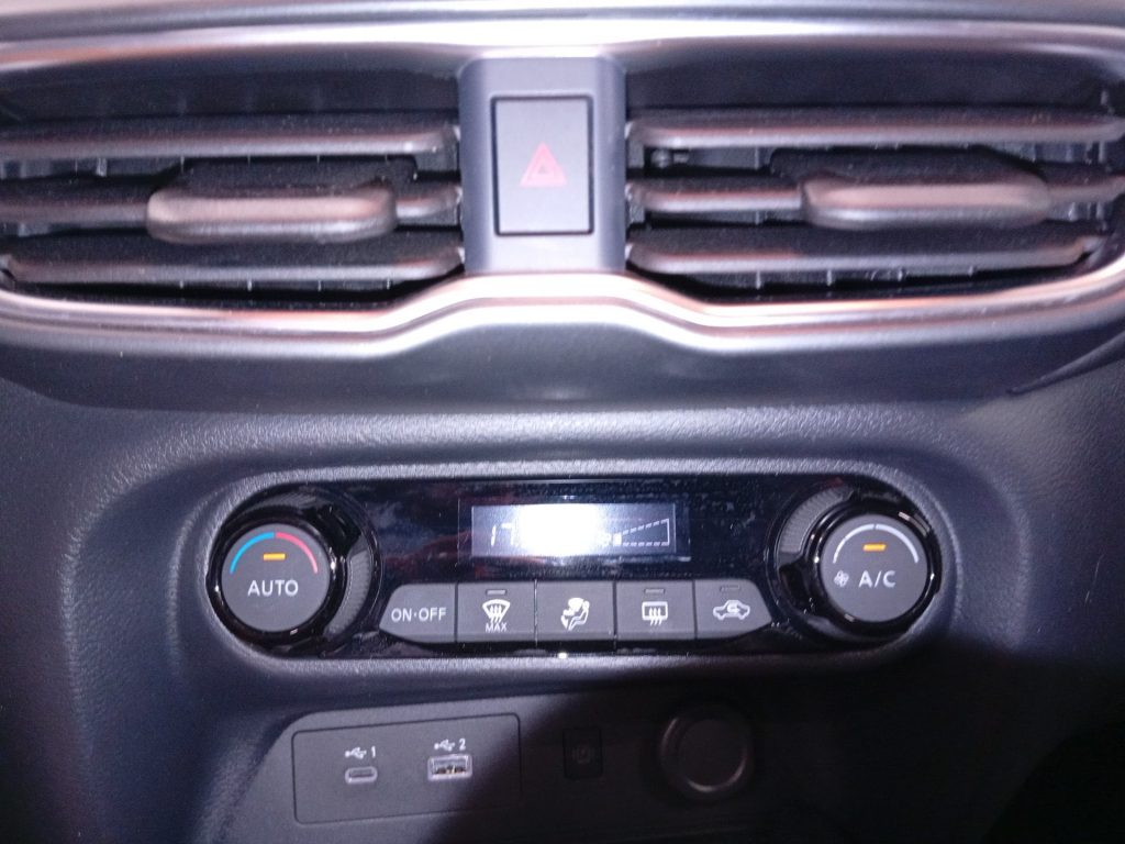 NISSAN Juke Juke 1.0  N-Connecta 114cv IVA ESPOSTA - 14