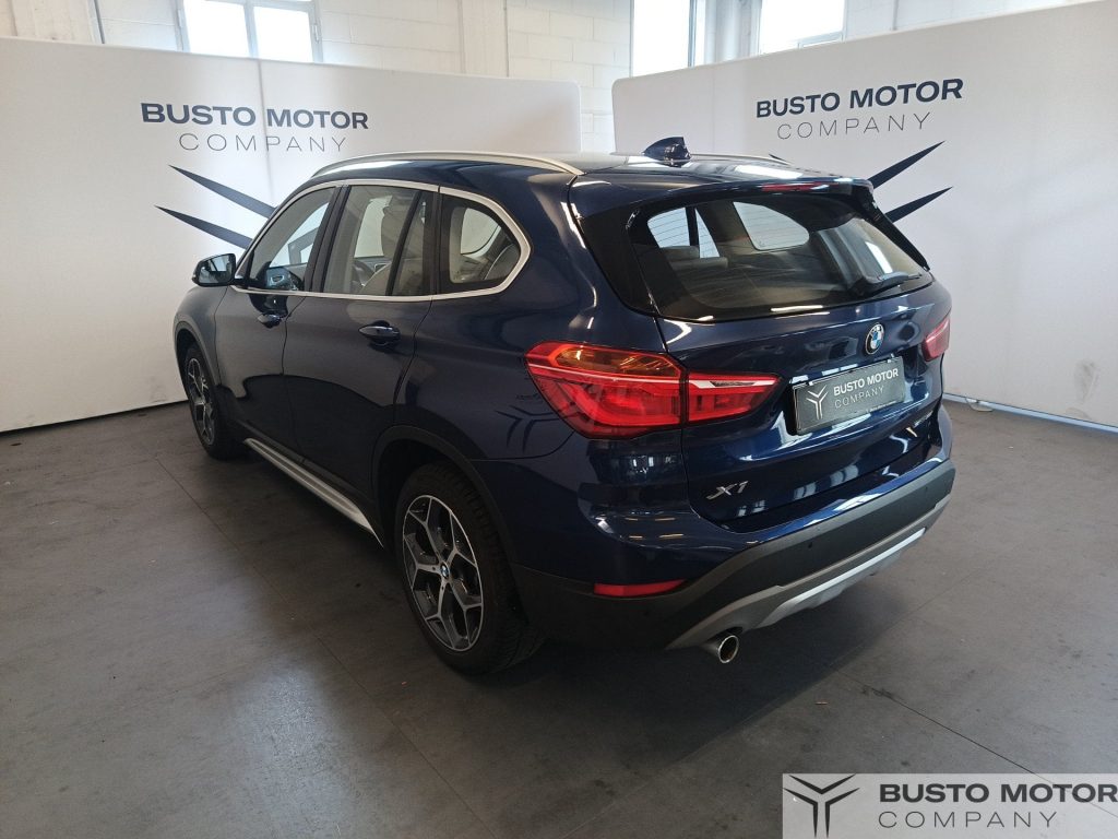 BMW X1 sdrive18i xLine 140cv auto 7m - 6