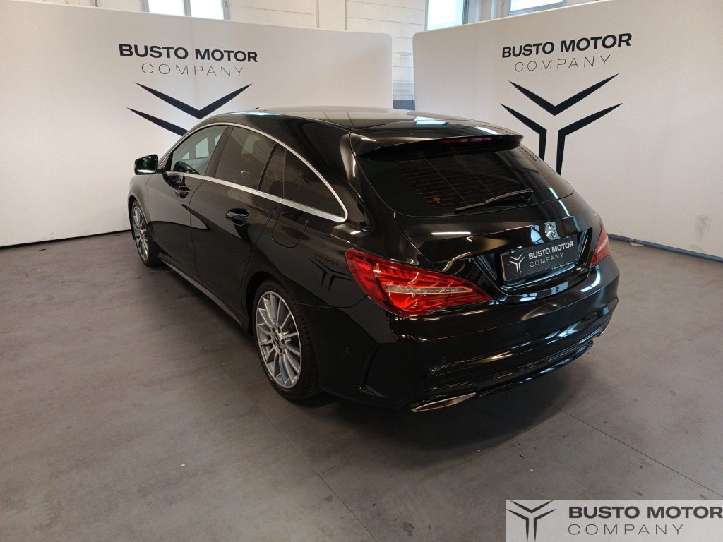 MERCEDES-BENZ CLA 180 180 Executive FL - 6