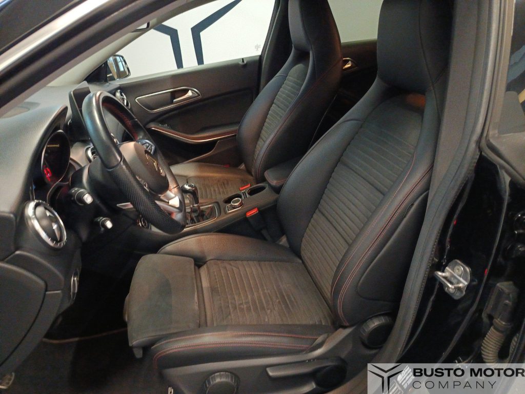 MERCEDES-BENZ CLA 180 180 Executive FL - 8