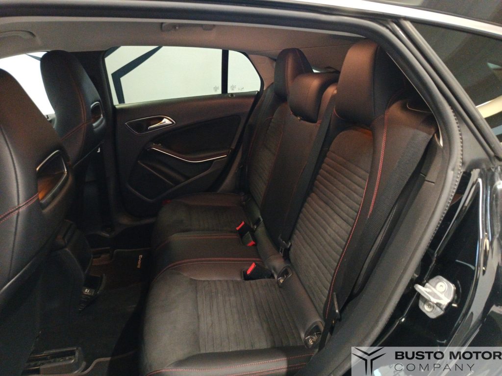 MERCEDES-BENZ CLA 180 180 Executive FL - 9