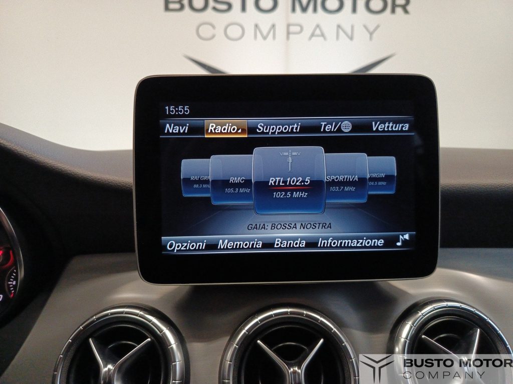 MERCEDES-BENZ CLA 180 180 Executive FL - 13