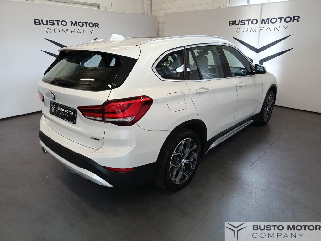 BMW X1 X1 xdrive25e xLine auto - 4
