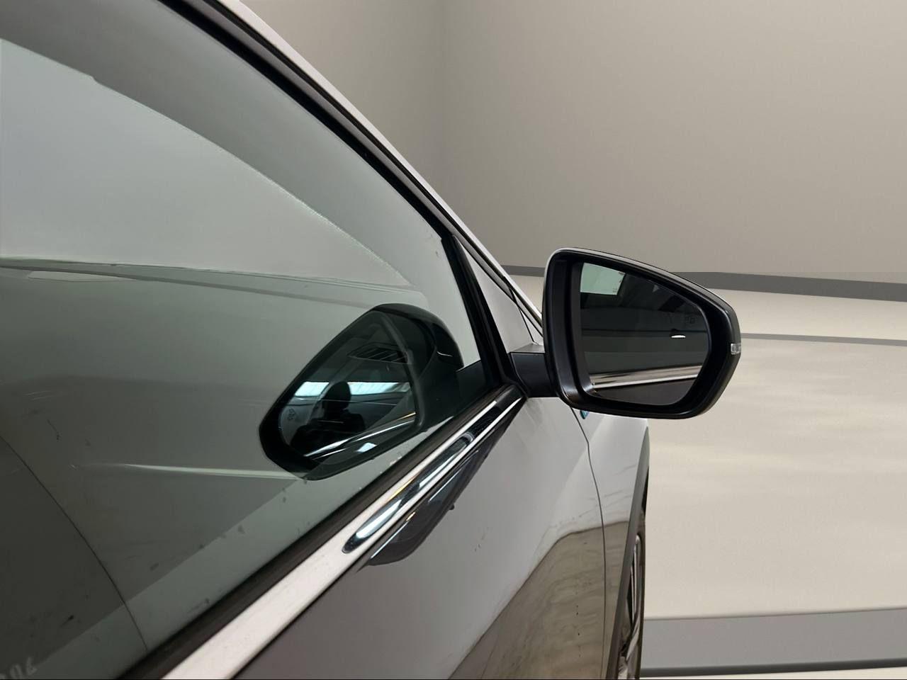 PEUGEOT 3008 Hybrid4 300 e-EAT8 GT Pack TETTO APRIBILE - 44