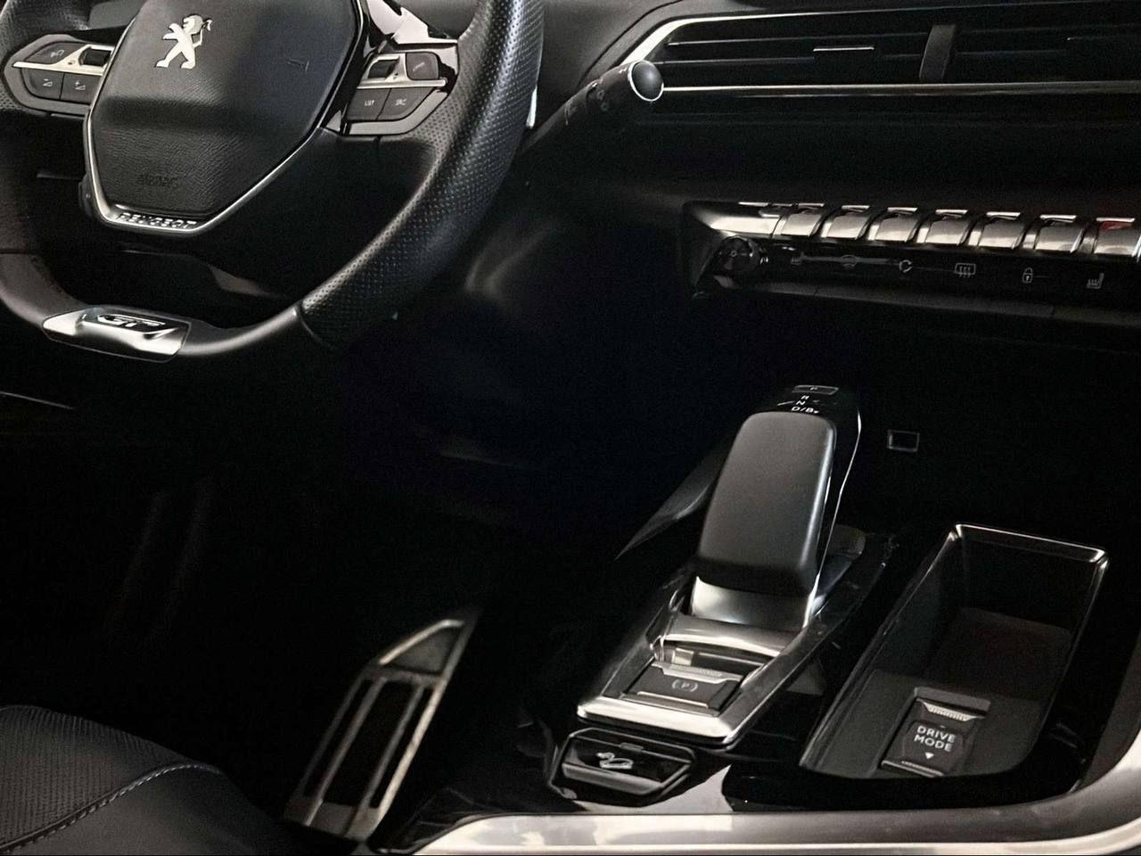 PEUGEOT 3008 Hybrid4 300 e-EAT8 GT Pack TETTO APRIBILE - 29