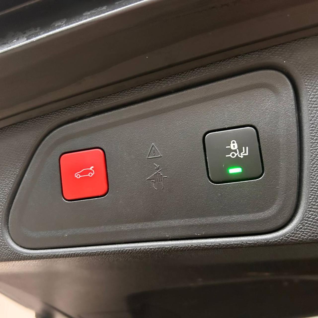 PEUGEOT 3008 Hybrid4 300 e-EAT8 GT Pack TETTO APRIBILE - 8
