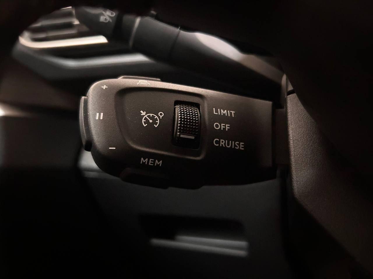 PEUGEOT 3008 Hybrid4 300 e-EAT8 GT Pack TETTO APRIBILE - 21