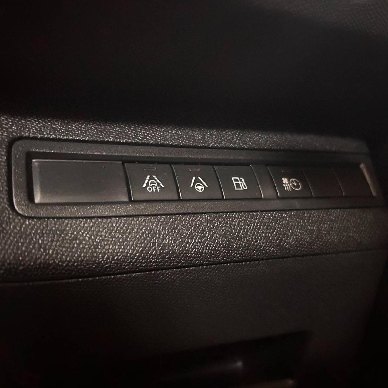 PEUGEOT 3008 Hybrid4 300 e-EAT8 GT Pack TETTO APRIBILE - 35