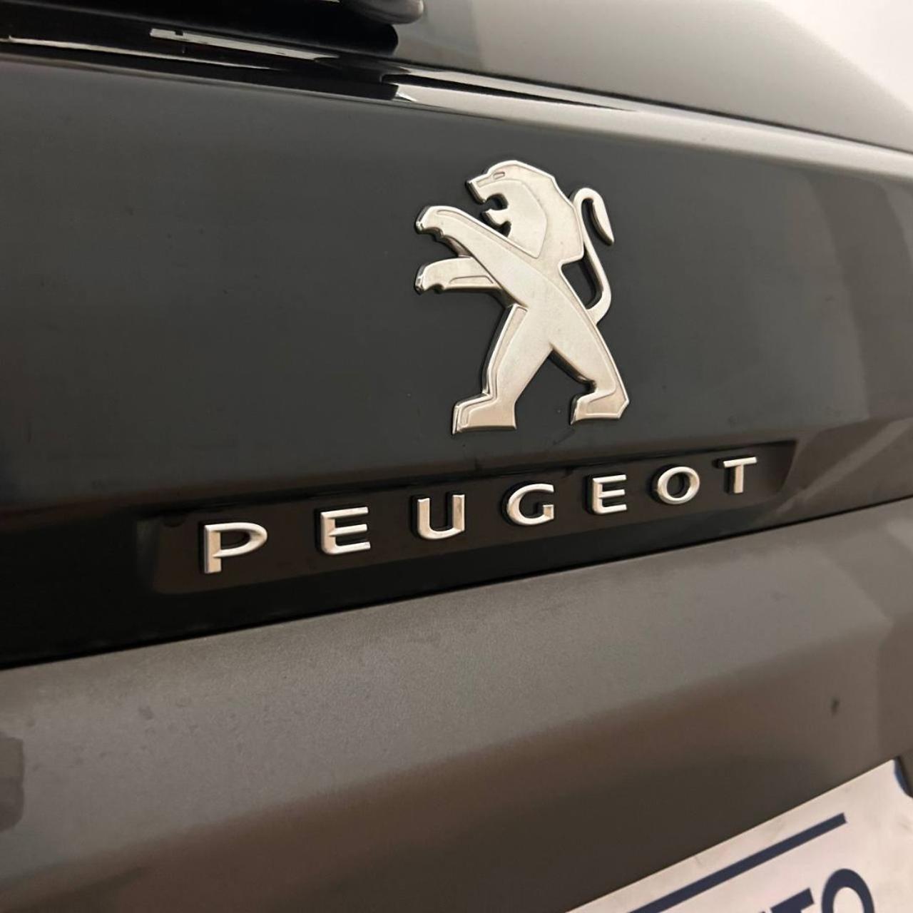 PEUGEOT 3008 Hybrid4 300 e-EAT8 GT Pack TETTO APRIBILE - 45