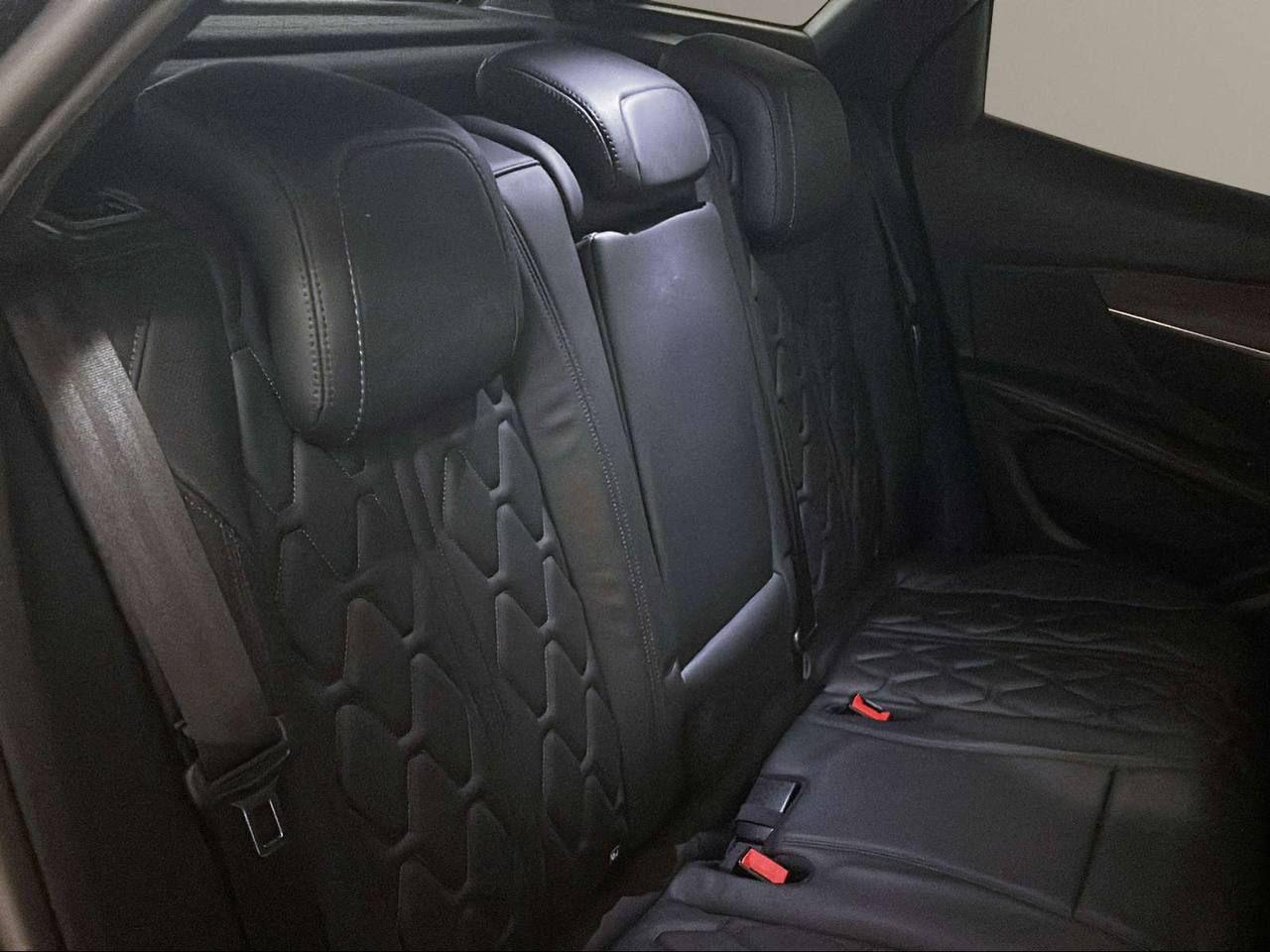 PEUGEOT 3008 Hybrid4 300 e-EAT8 GT Pack TETTO APRIBILE - 13
