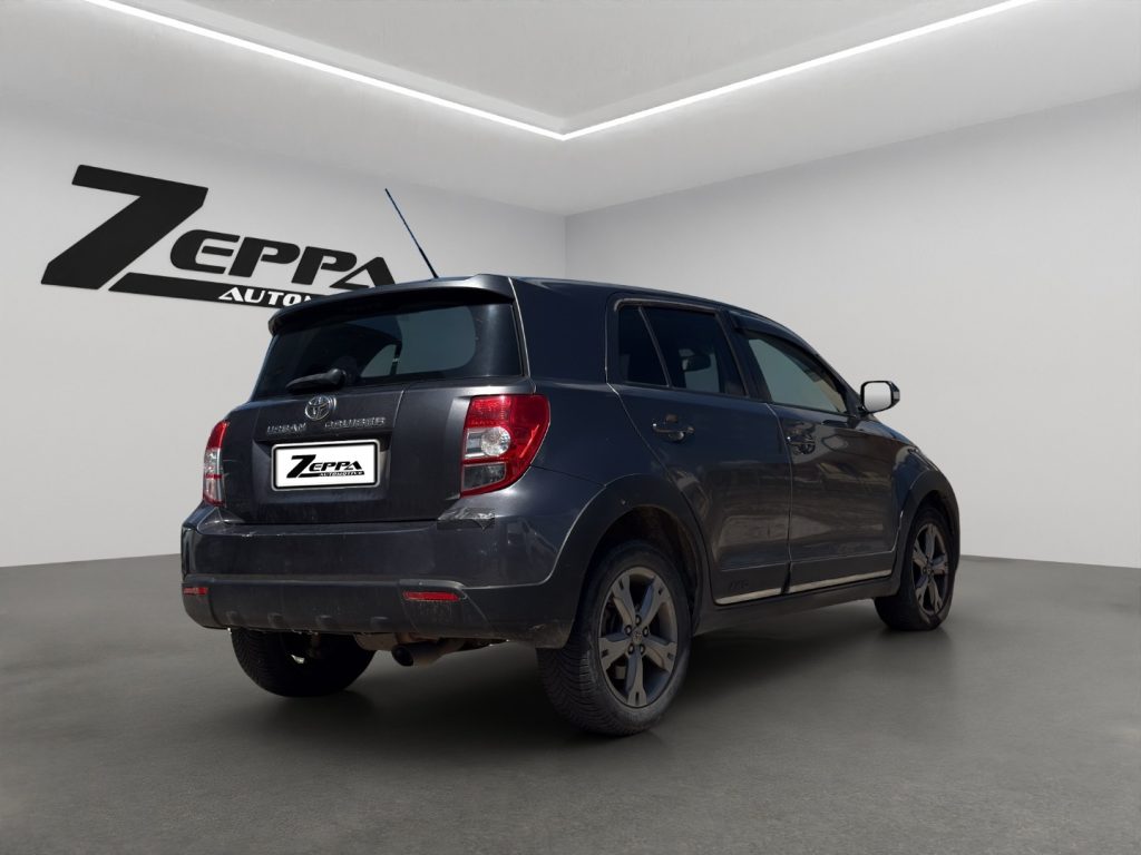 TOYOTA Urban Cruiser 1.4 D-4D AWD Luxury - 5