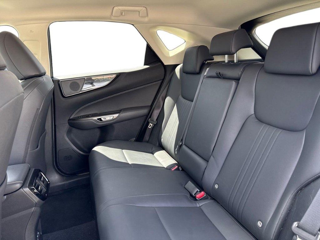 LEXUS NX 350h Hybrid 4WD Premium 244cv e-cvt - 10
