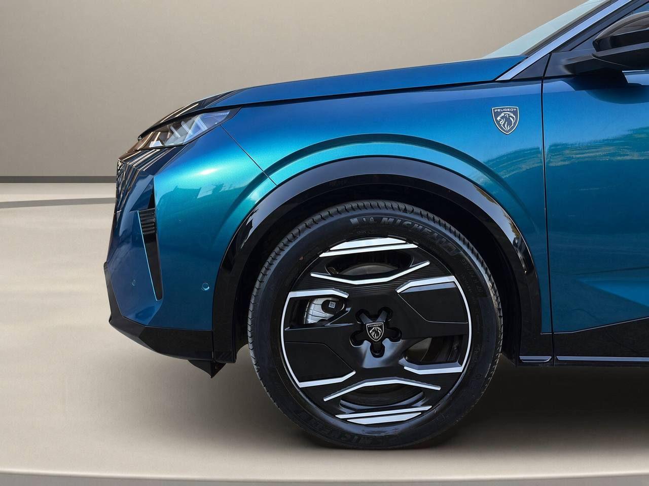 PEUGEOT e-3008 motore elettrico (73kWh) 210 CV GT - 37