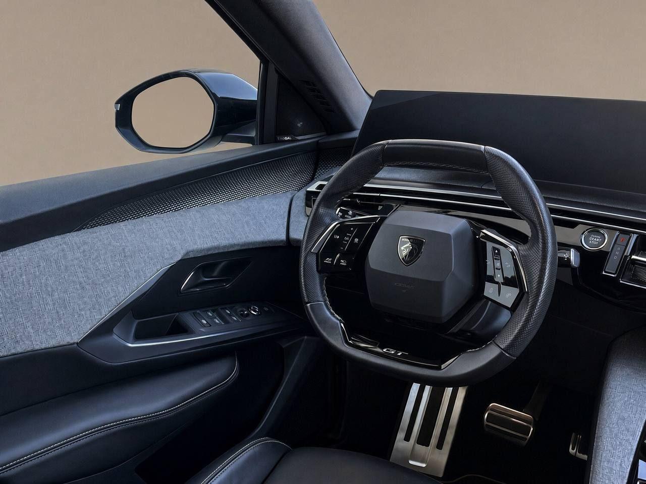 PEUGEOT e-3008 motore elettrico (73kWh) 210 CV GT - 22