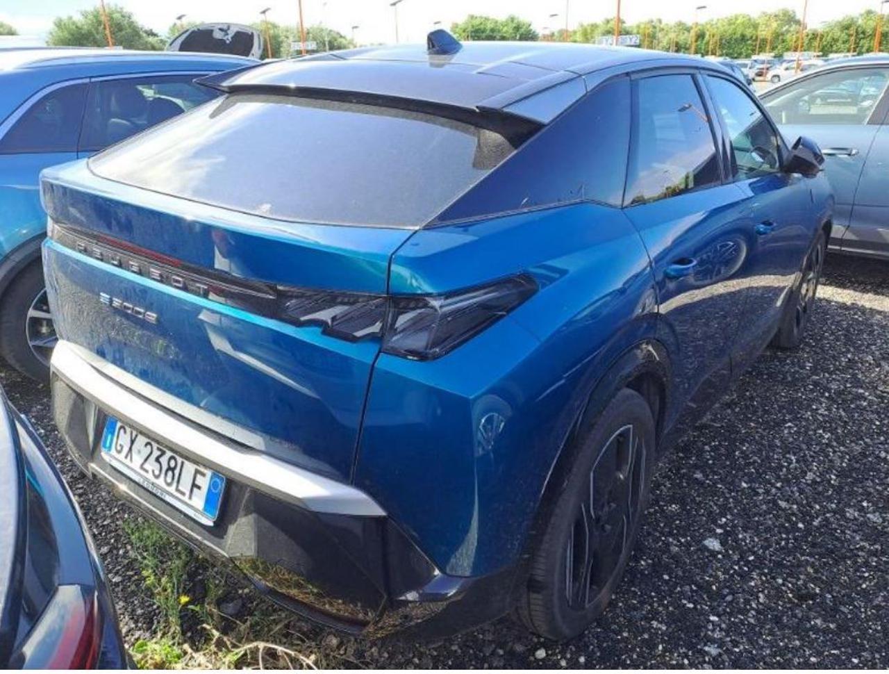 PEUGEOT e-3008 motore elettrico (73kWh) 210 CV GT - 5