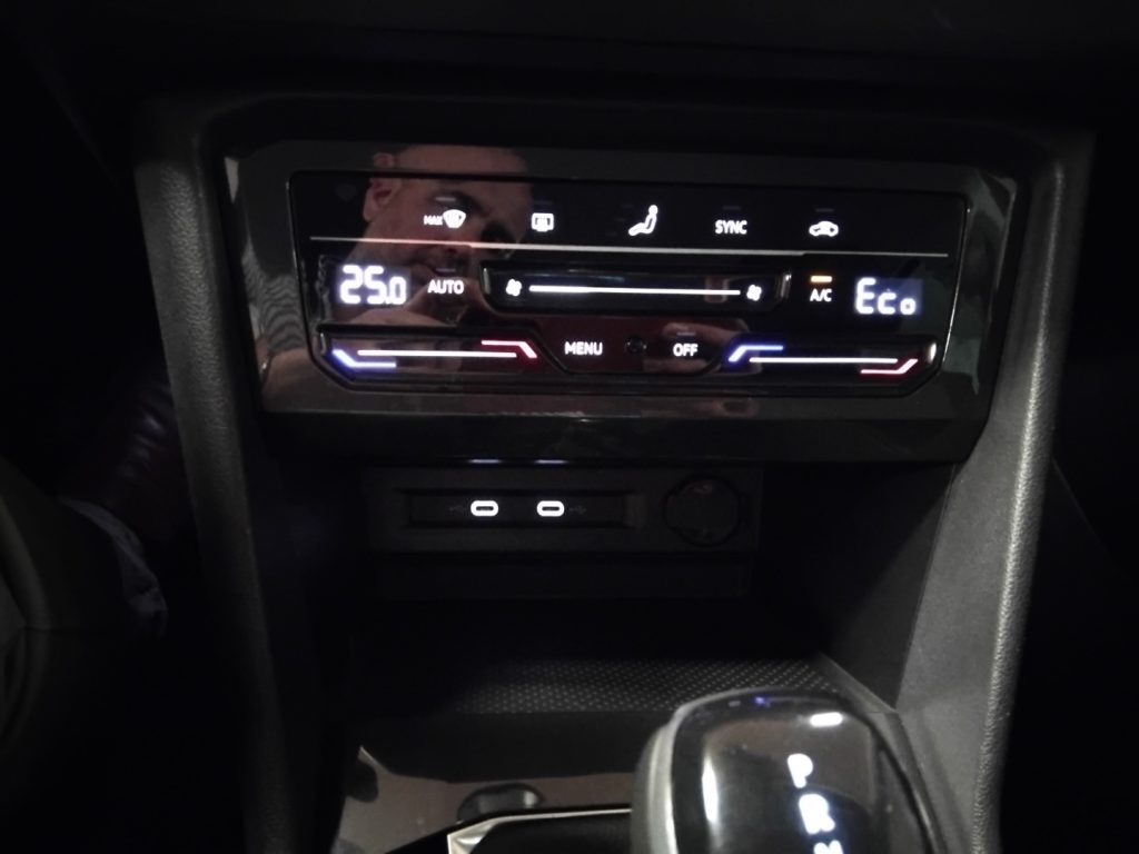 VOLKSWAGEN Tiguan 1.4 TSI eHYBRID DSG LIFE PLUG IN 245 CV - 19