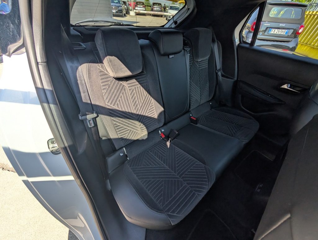 LANCIA Ypsilon Hybrid e-DCT LX - OK NEOPATENTATI - 27