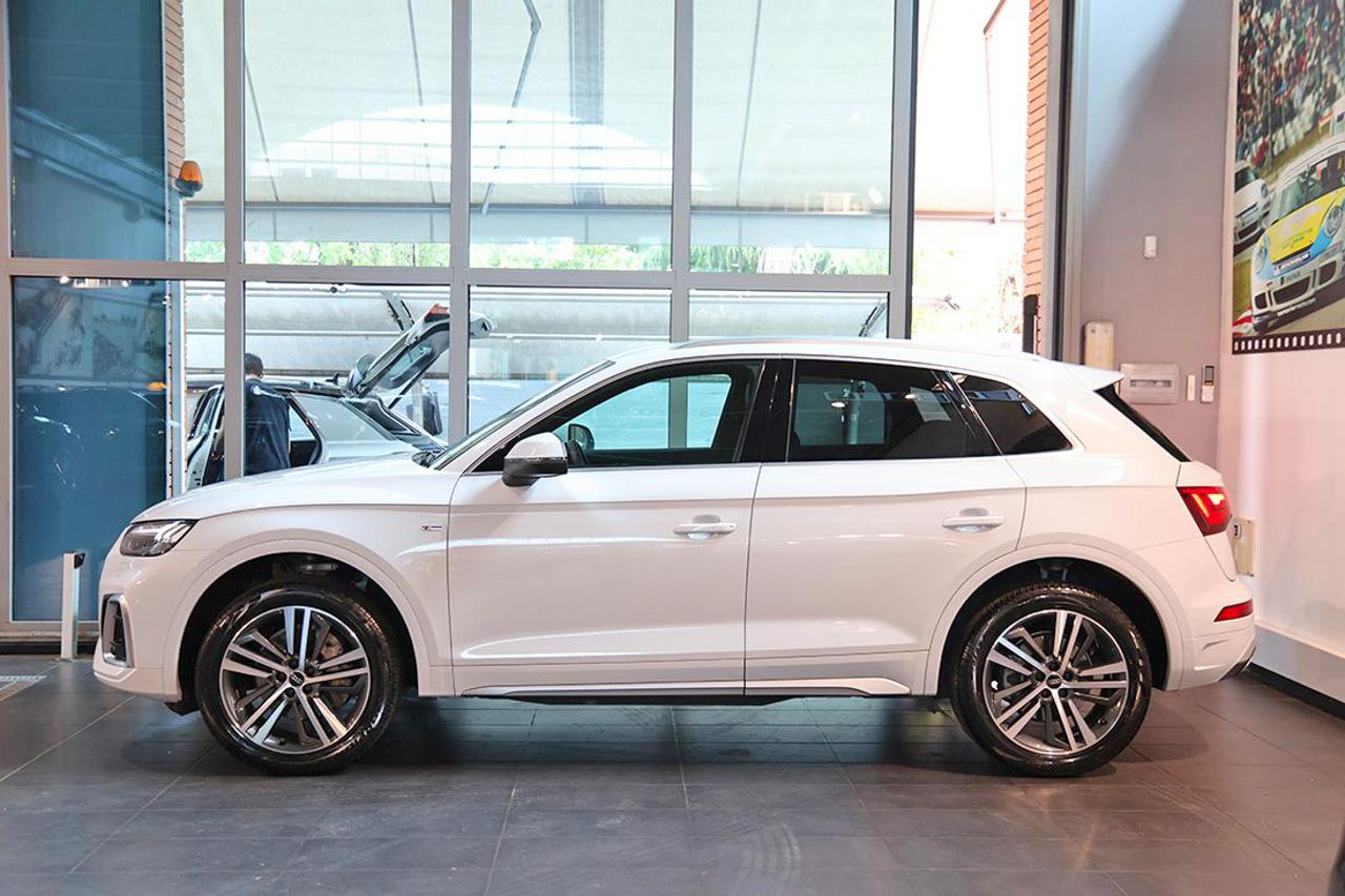 AUDI Q5 40 TDI Quattro S-Tronic S-Line Plus - 3