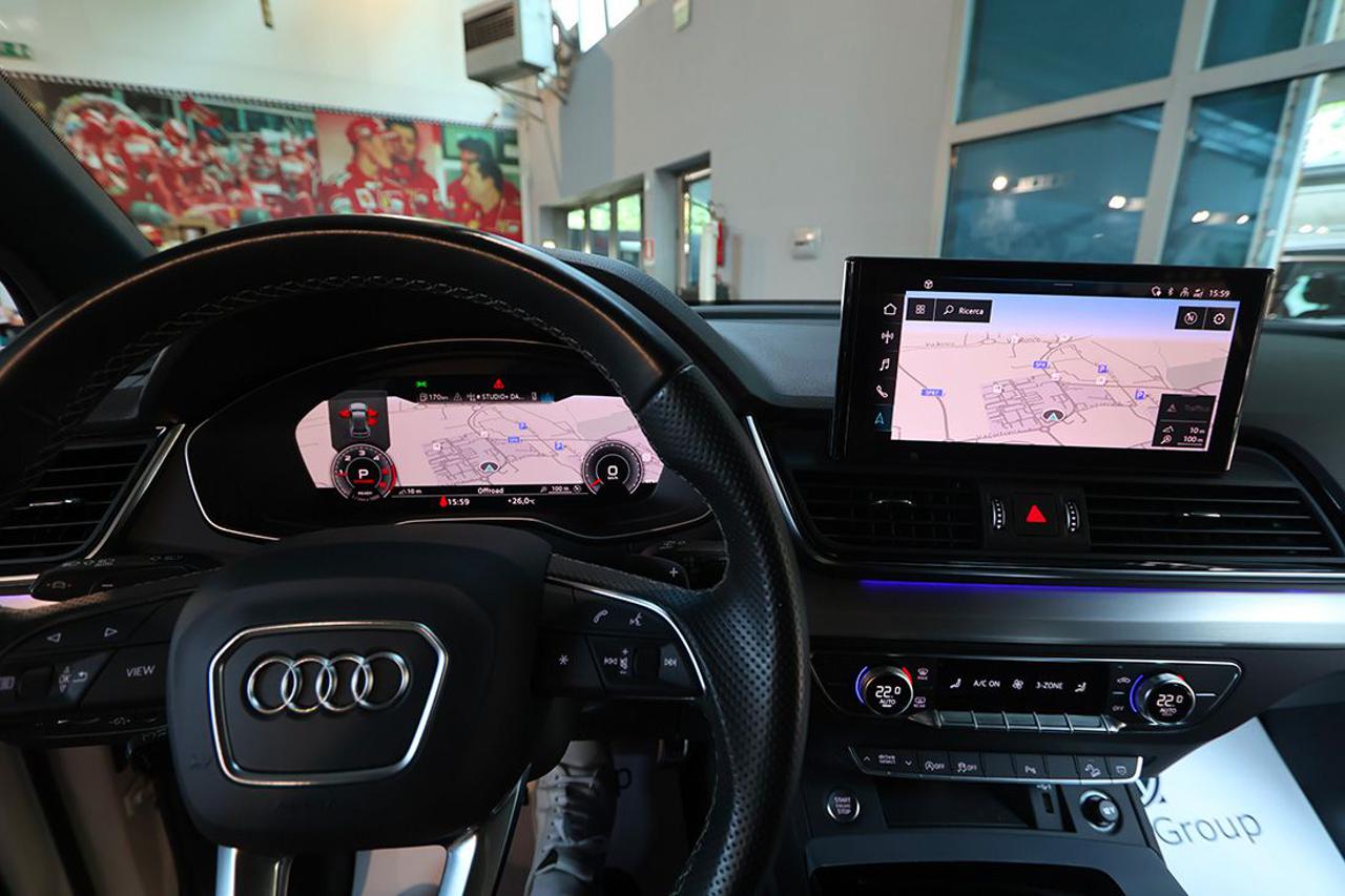 AUDI Q5 40 TDI Quattro S-Tronic S-Line Plus - 34