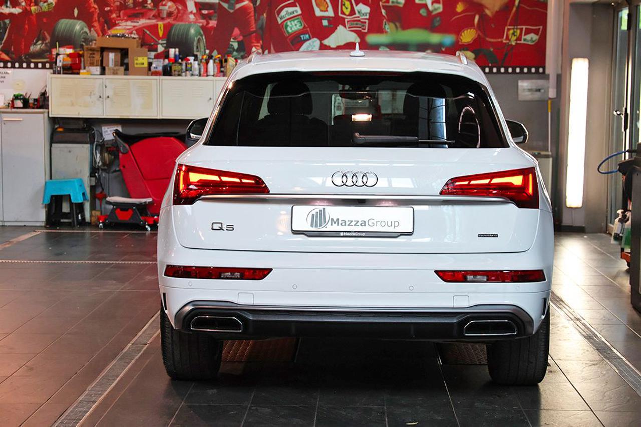 AUDI Q5 40 TDI Quattro S-Tronic S-Line Plus - 4