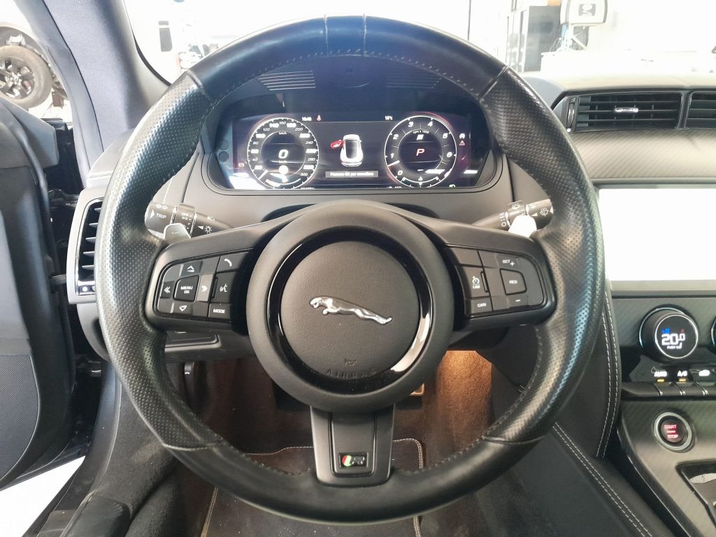 JAGUAR F-Type 5.0 P575CV AWD AUTO R - 12