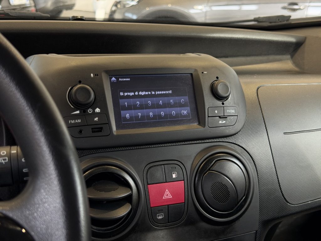 FIAT Qubo 1.4 EASY METANO - 13