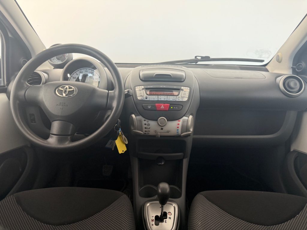 TOYOTA Aygo 1.0 12V .VVT-i 5 porte - 3