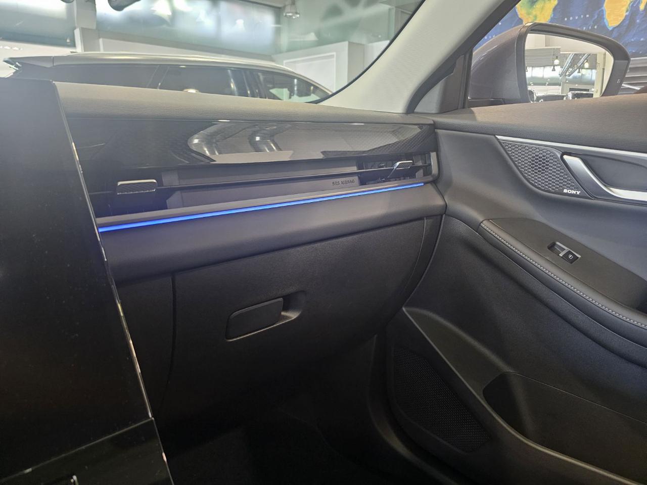 JAECOO J5 1.5 TGDI 2 MOTORI EV EXCLUSIVE 224CV - 13