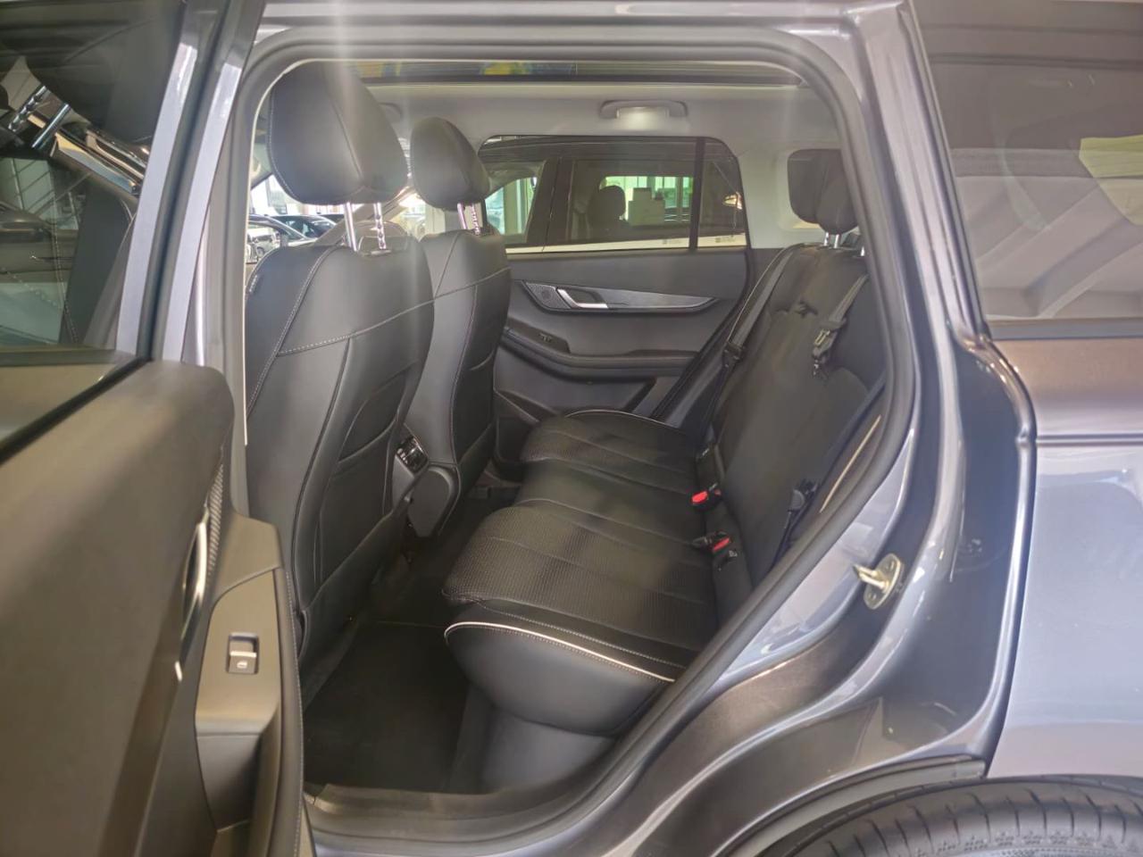 JAECOO J5 1.5 TGDI 2 MOTORI EV EXCLUSIVE 224CV - 10