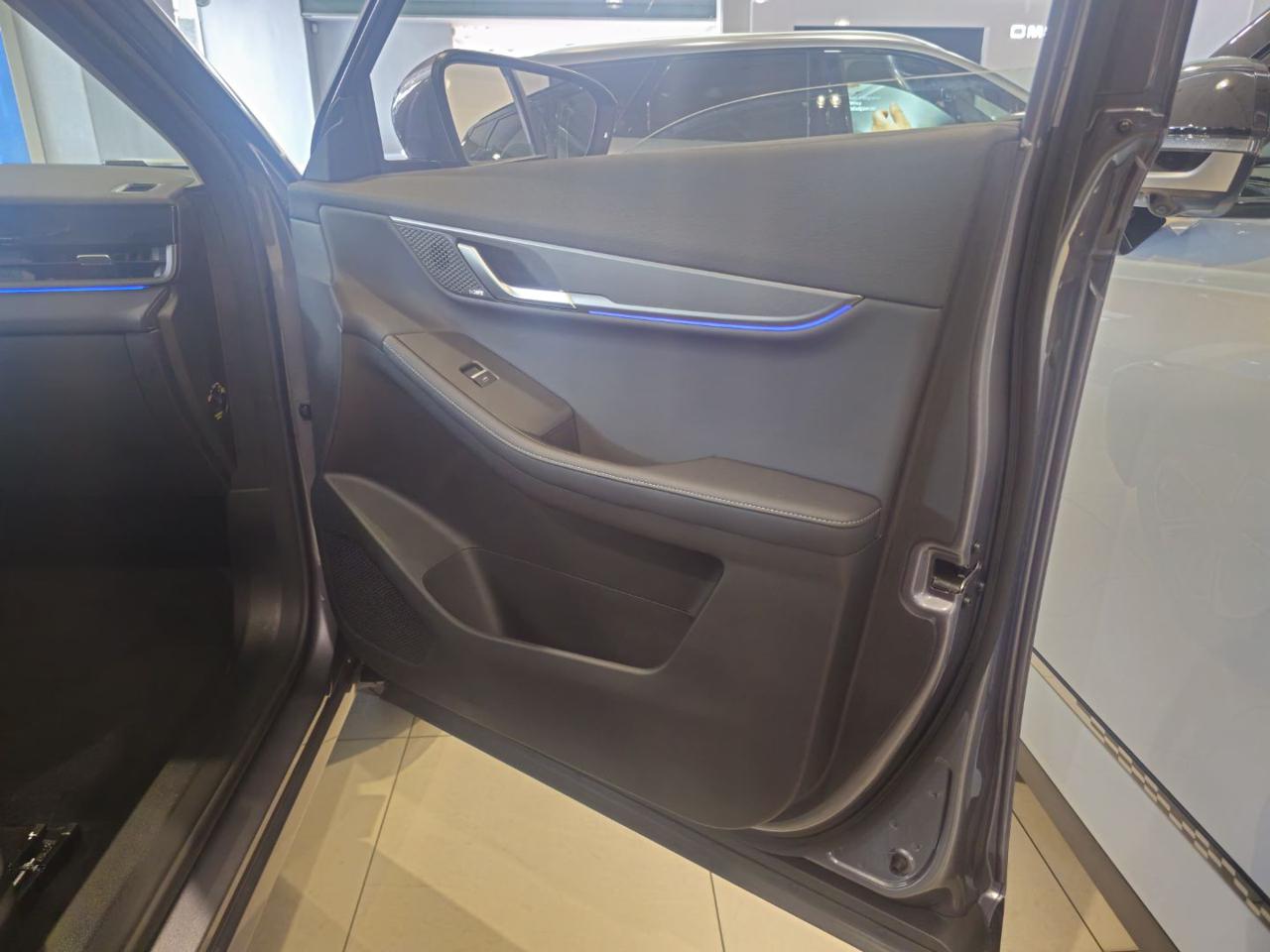 JAECOO J5 1.5 TGDI 2 MOTORI EV EXCLUSIVE 224CV - 23