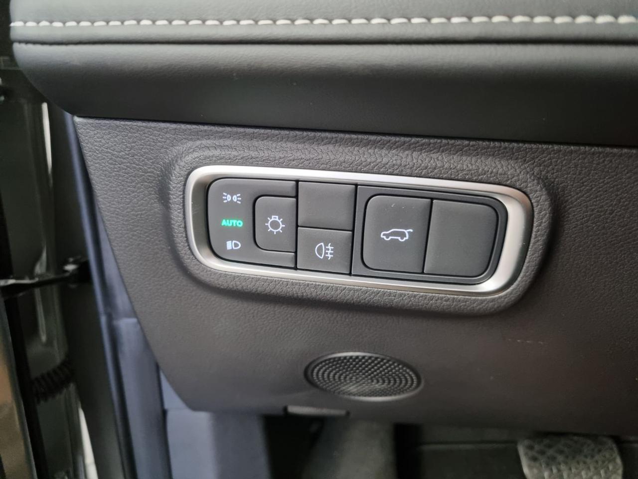 OMODA 5 Omoda 5 1.5 TGDi Super Hybrid System 224 CV Premiu - 17