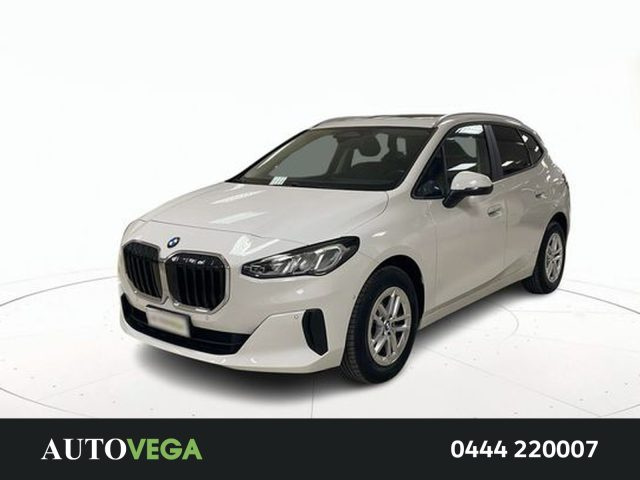 BMW 218 Vari colori pastello