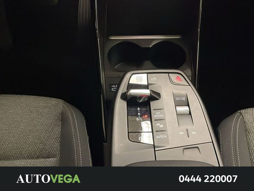 BMW 218 218i active tourer auto - 11