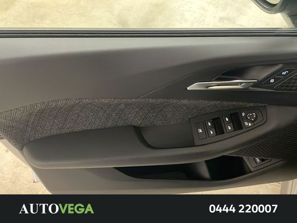 BMW 218 218i active tourer auto - 17