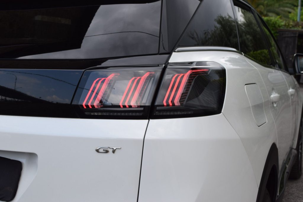 PEUGEOT 3008 Turbo S&S EAT8 GT 130CV - 30