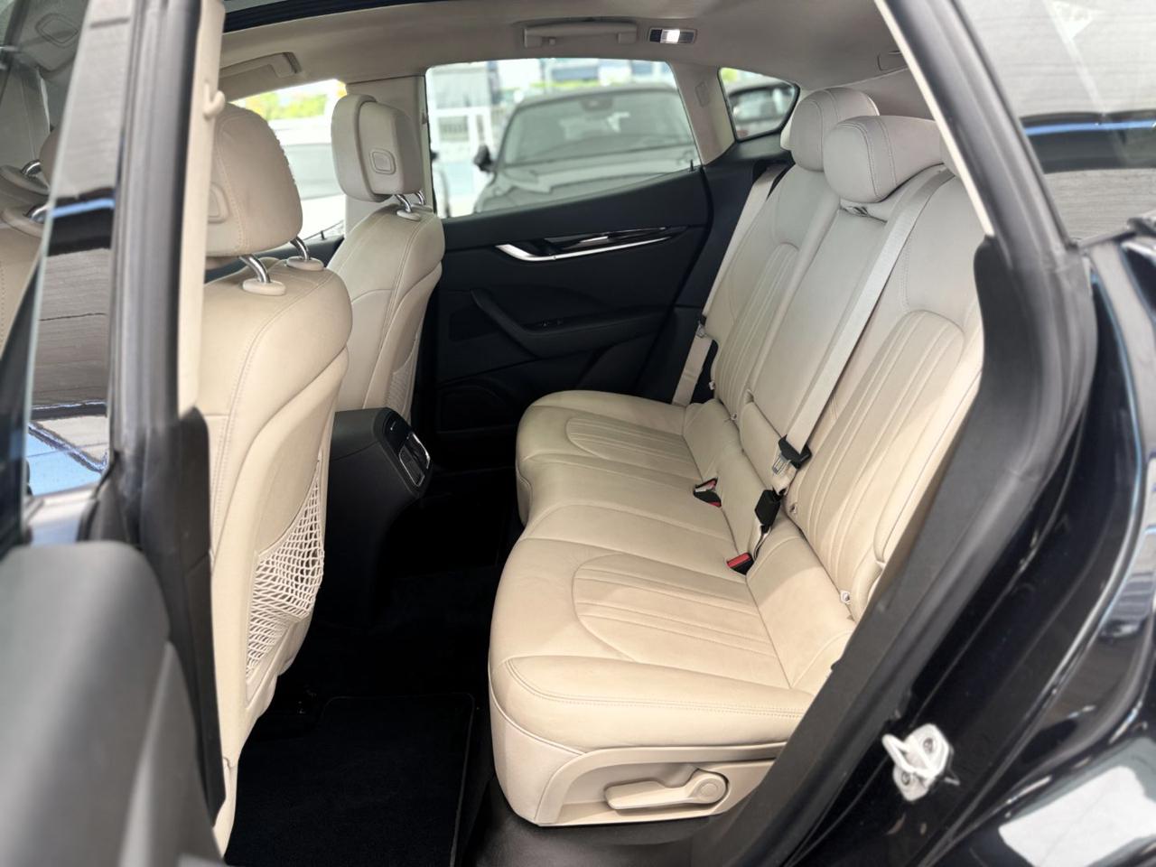 MASERATI Levante V6 Diesel 250cv AWD Granlusso (Tetto/APP/Retro) - 12