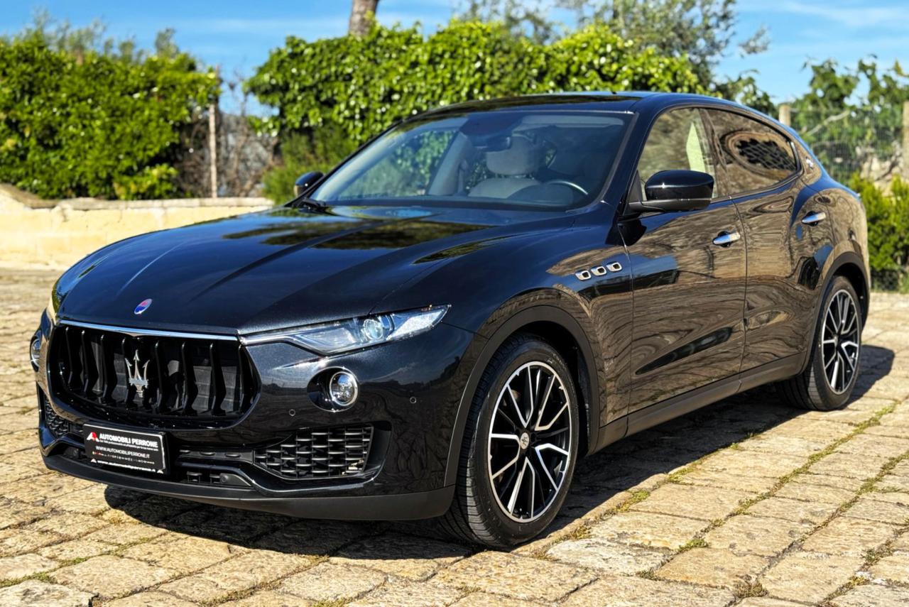 MASERATI Levante V6 Diesel 250cv AWD Granlusso (Tetto/APP/Retro) - 5