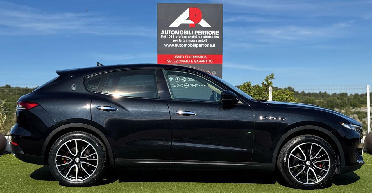 MASERATI Levante V6 Diesel 250cv AWD Granlusso (Tetto/APP/Retro) - 4