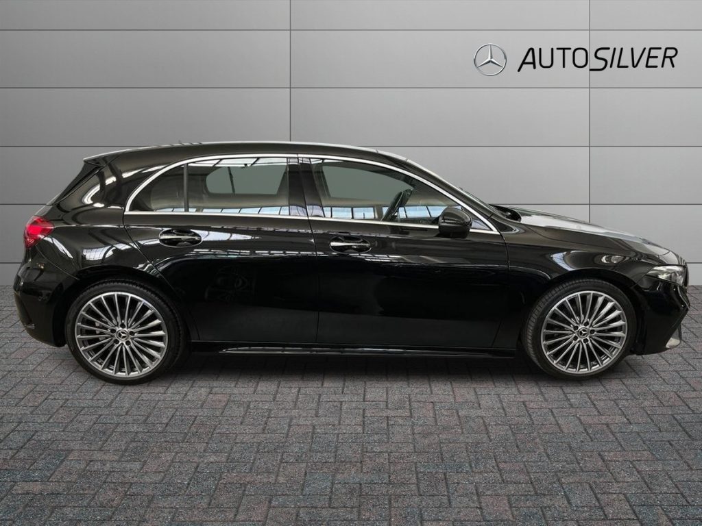 MERCEDES-BENZ A 180 d Automatic AMG Line Advanced Plus - 5
