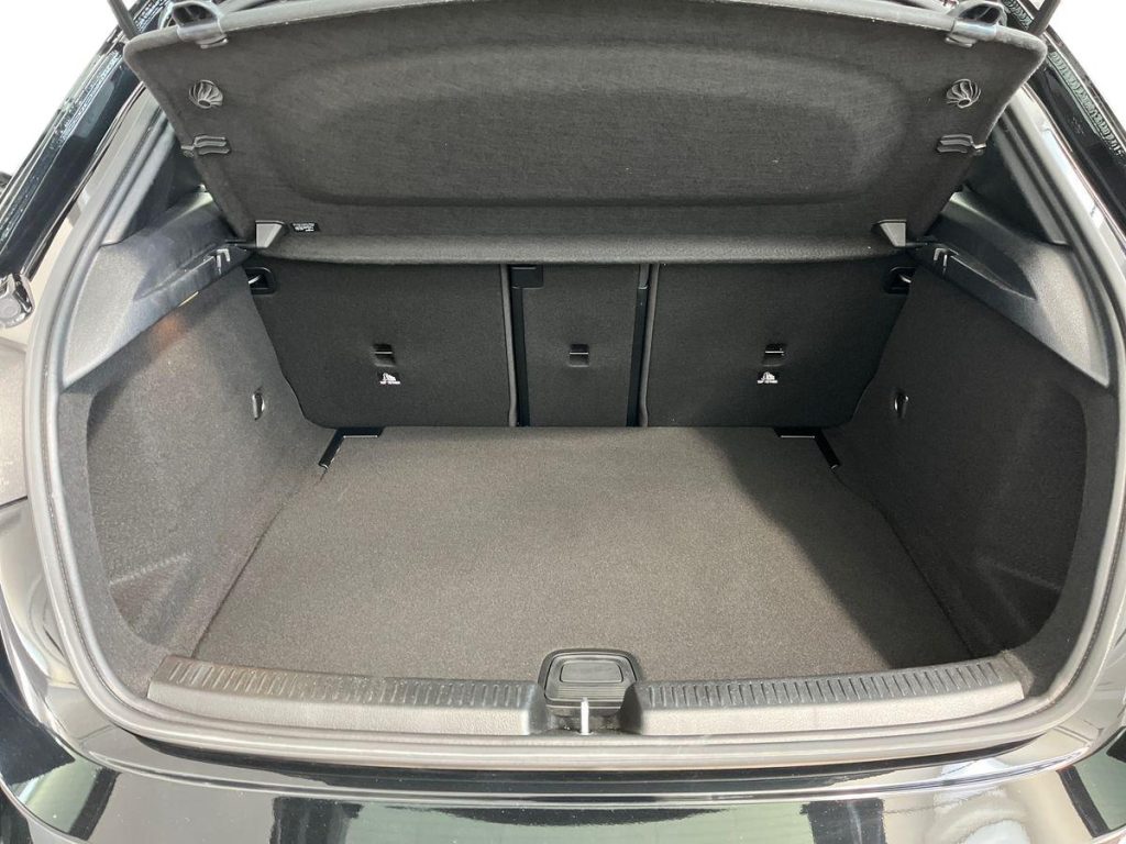 MERCEDES-BENZ A 180 d Automatic AMG Line Advanced Plus - 13