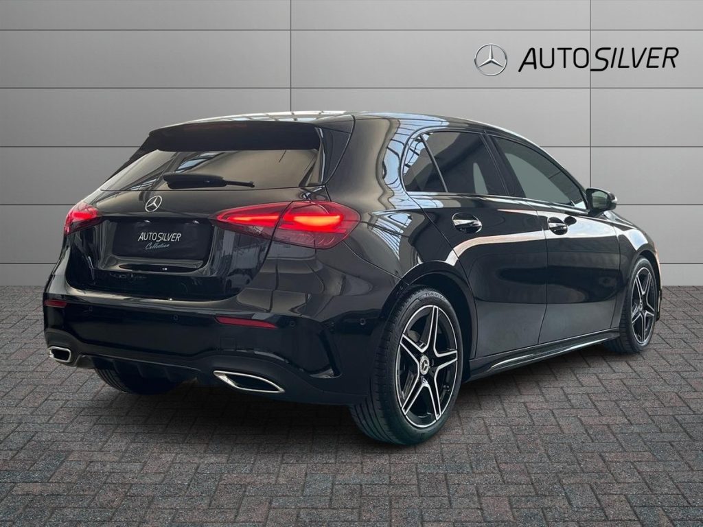 MERCEDES-BENZ A 180 d Automatic AMG Line Advanced Plus - 2