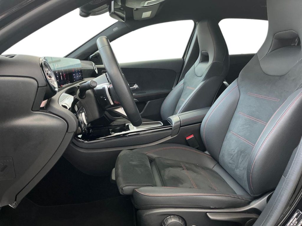 MERCEDES-BENZ A 180 d Automatic AMG Line Advanced Plus - 10