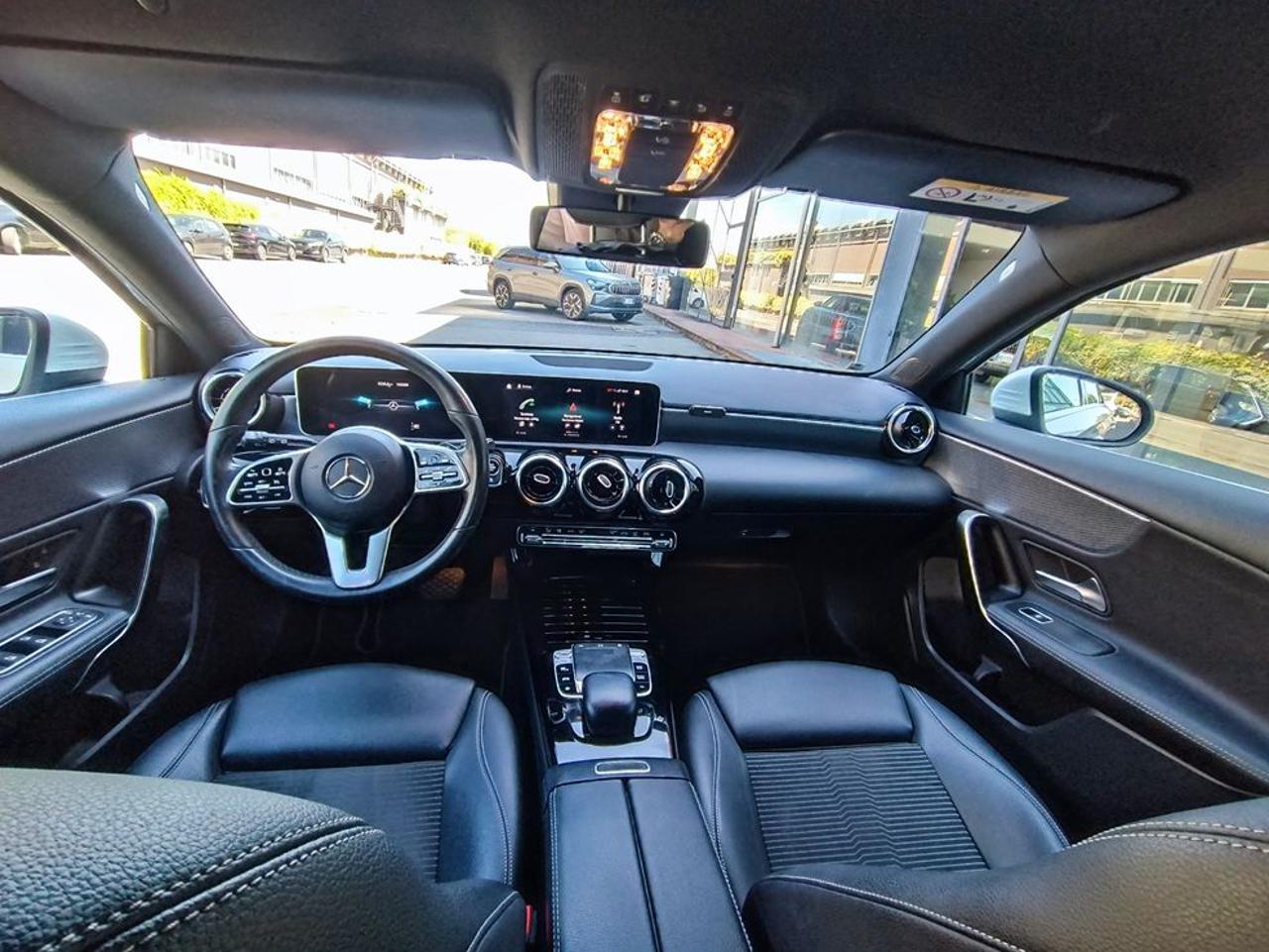 MERCEDES-BENZ A 180 d Automatic Sport - 19
